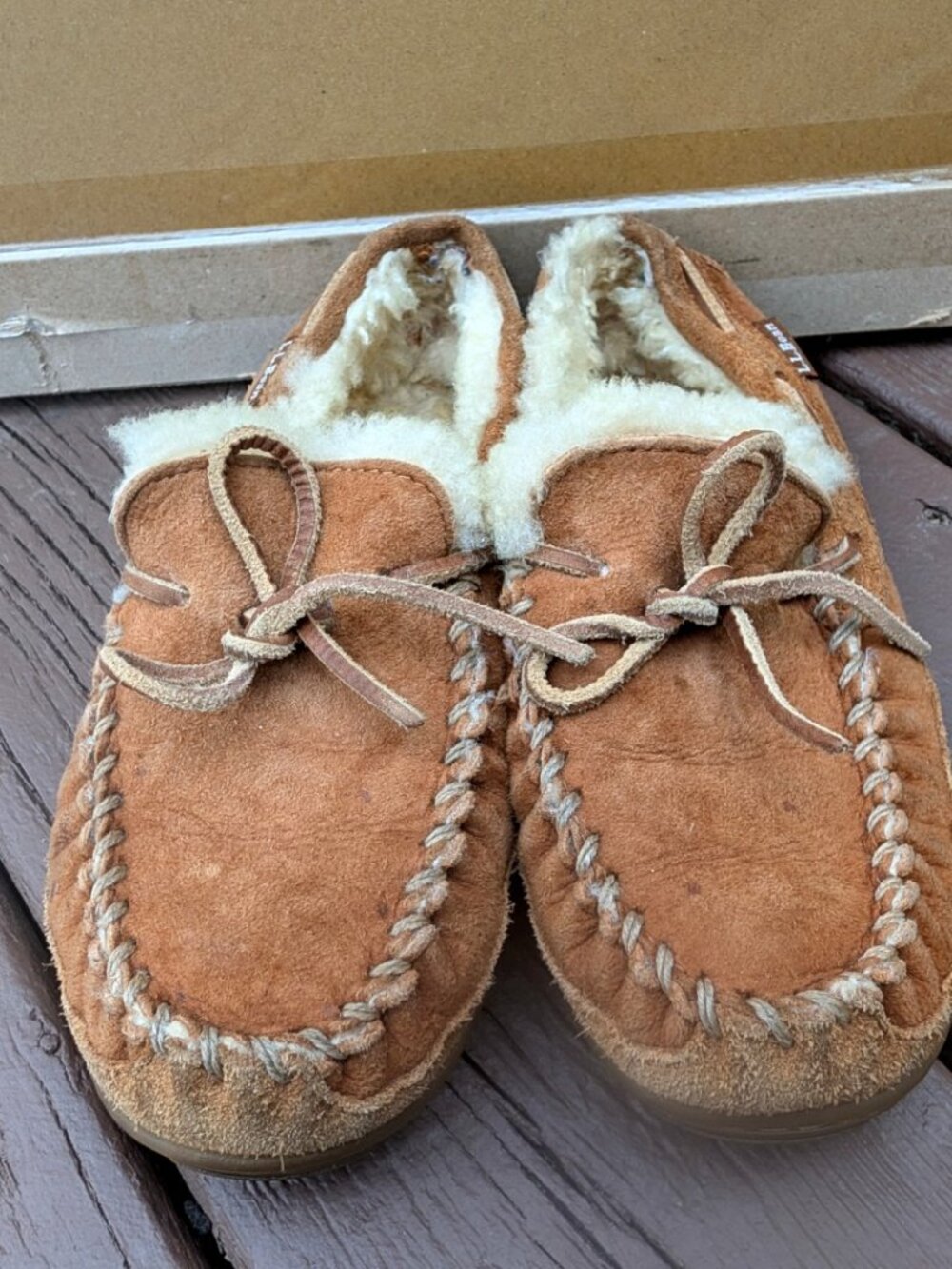 L.L. Bean Wicked Good Moccasin Slippers Rawhide Laces Brown Suede Women's 6